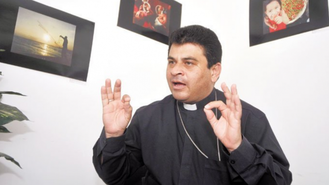 Monseñor Rolando Álvarez lamenta crisis en la UNAB
