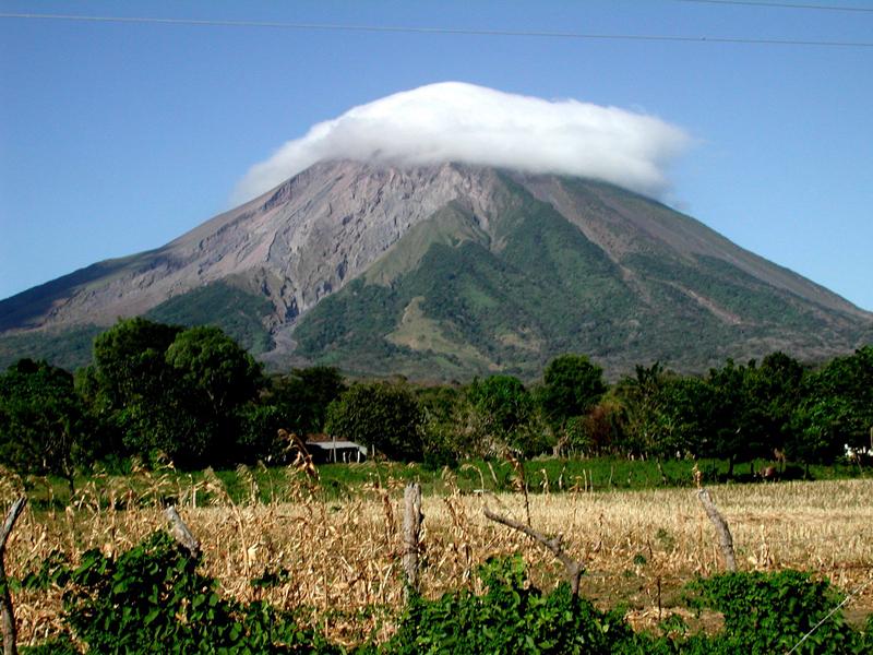 Ineter vigila actividad del volcán Concepción