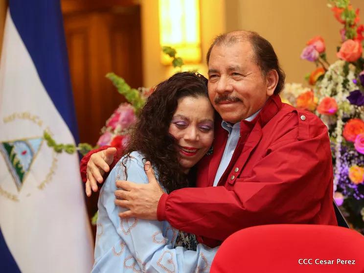 pareja presidencia, Rosario Murillo y Daniel Ortega-imagen tomada de Radio ya