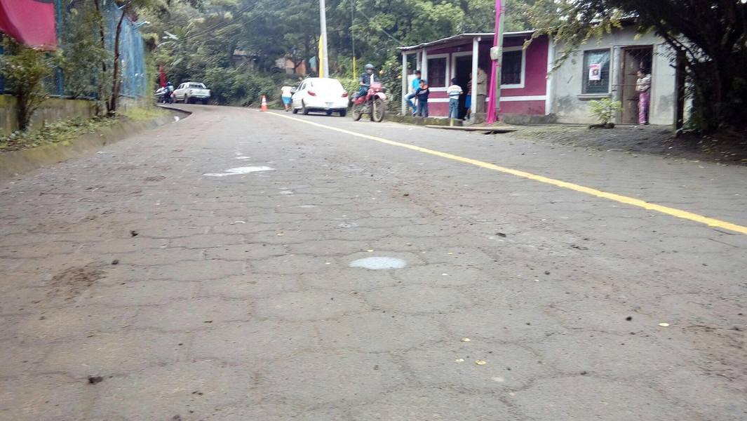 Adoquinan calles en Jinotepe 