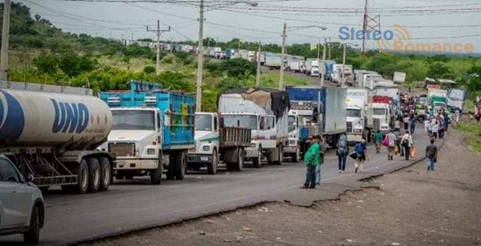 Transportistas nicas bloquean frontera con Costa Rica