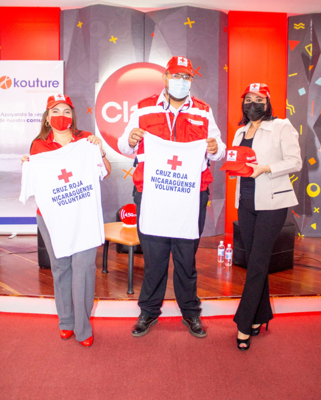 Claro se une a Cruz Roja Nicaragüense en el verano 2022