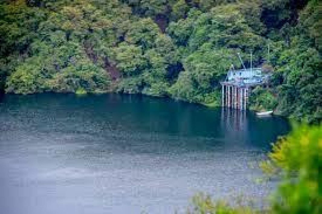Enacal suspendió servicio de agua a 30 barrios de Managua por fenómeno natural en Laguna de Asososca