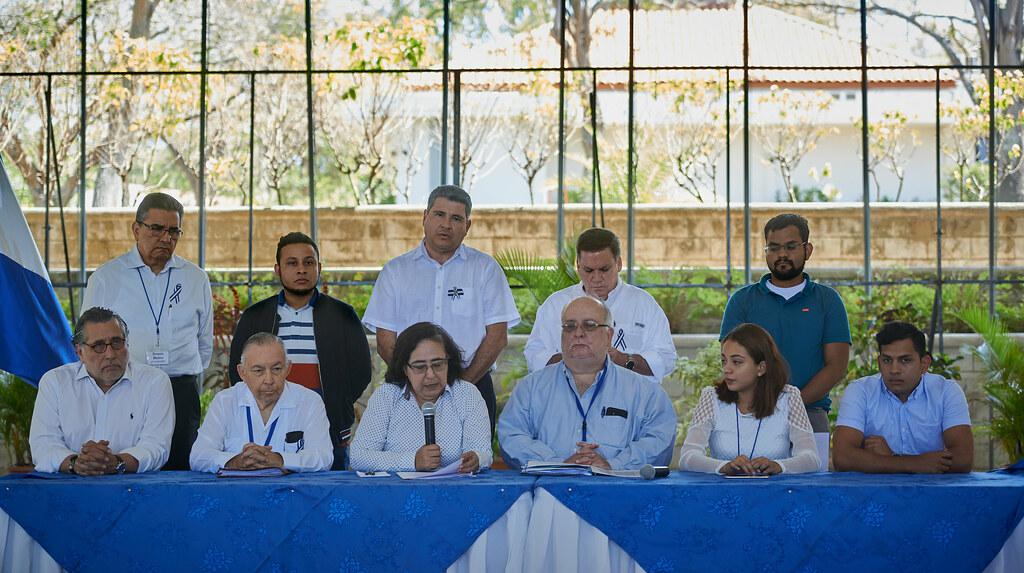 Miembros de la Alianza Cívica por la Justicia y Paz en conferencia de prensa-imagen tomada de Confidencial 