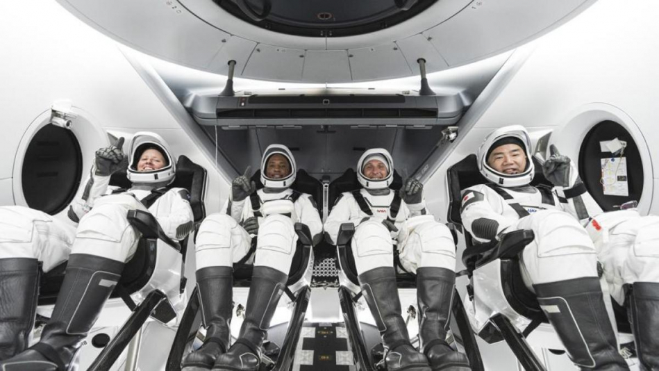 Finaliza con éxito el primer viaje comercial tripulado de la Nasa y SpaceX