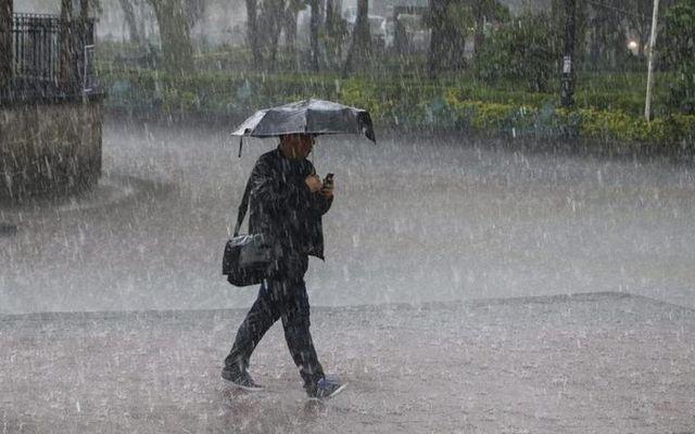 Onda tropical ingresara al país provocando lluvias toda la semana