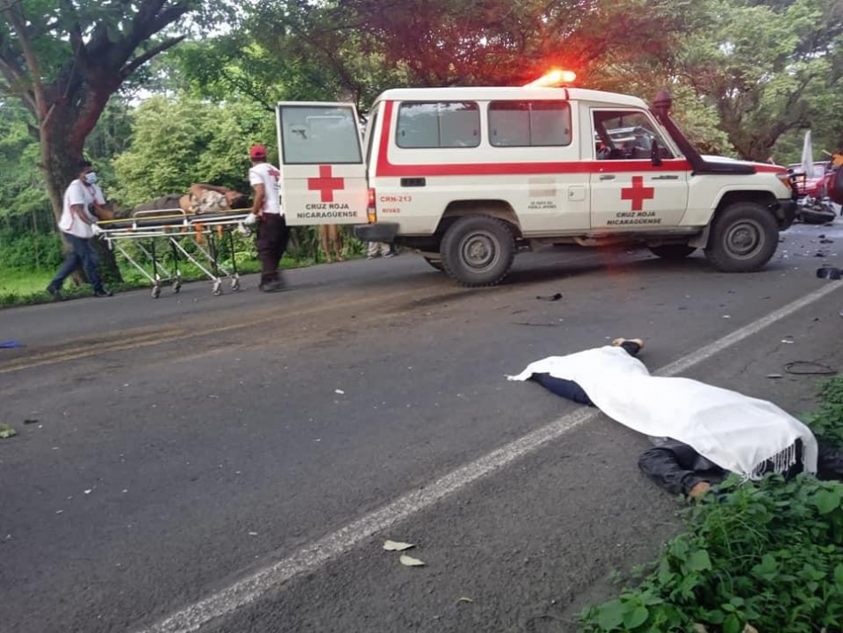 Tragedia: policía caraceño fallece en accidente de tránsito en Rivas 