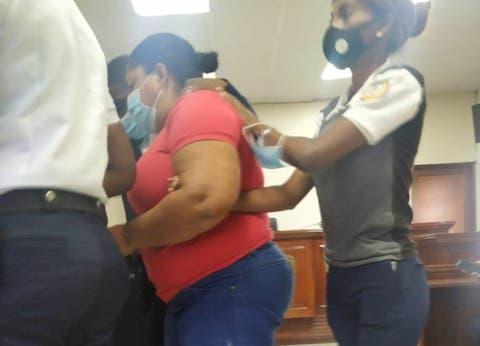 Mujer quemó viva a su hija en República Dominicana 