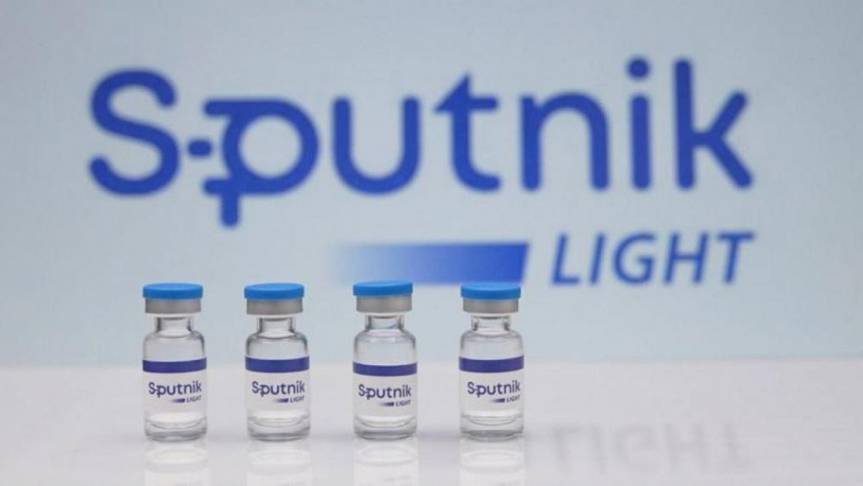 Vacunados con Sputnik V recibirán dosis de refuerzo con Sputnik Light