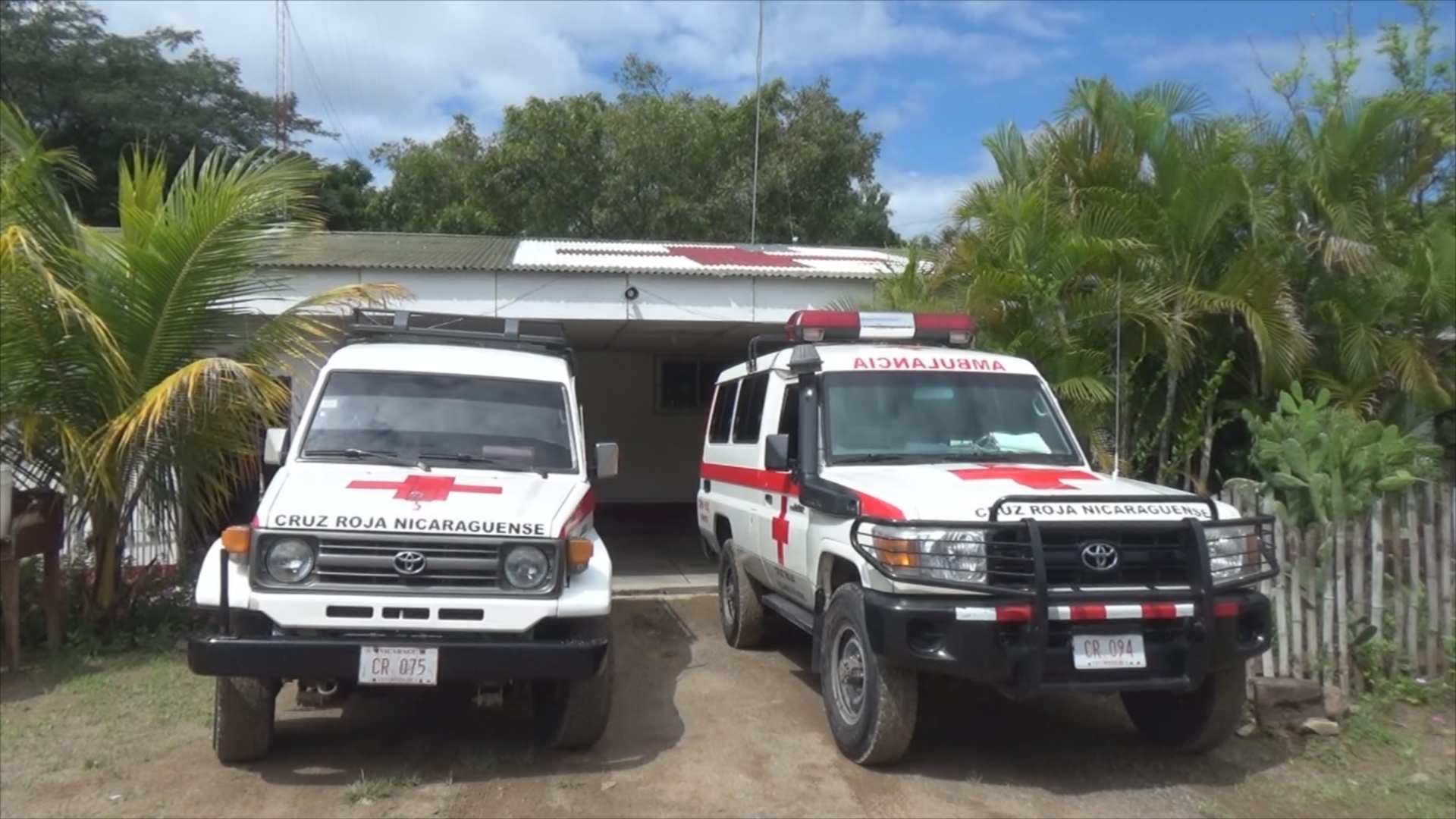 La Cruz Roja filial Somoto recibió una importante donación en efectivo para la rehabilitación del techo de su sede
