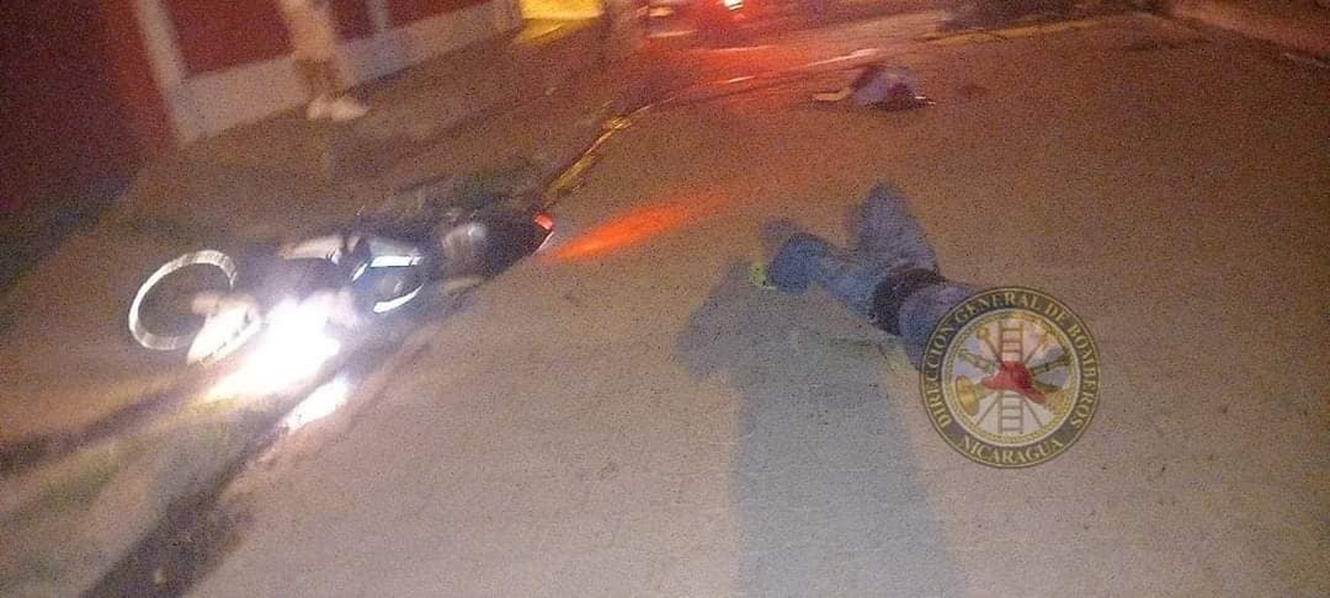 Dos personas mueren en accidente al viajar en moto