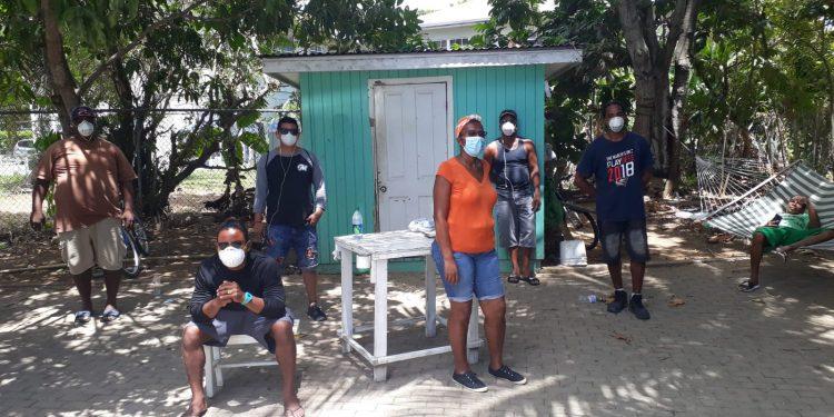Nicas varados en Islas Caimán urgen repatriación porque están sin empleo 