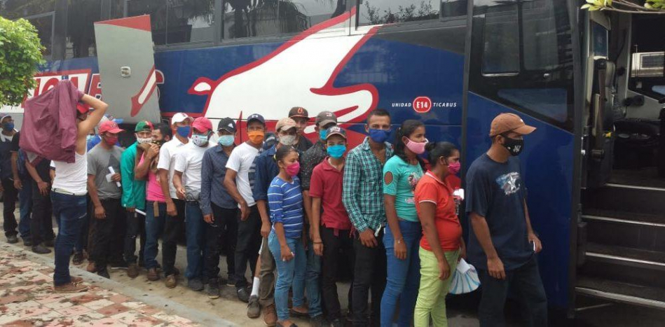 Nicas viajan a Costa Rica, contrato laboral/Imagen de referencia tomada de La Prensa