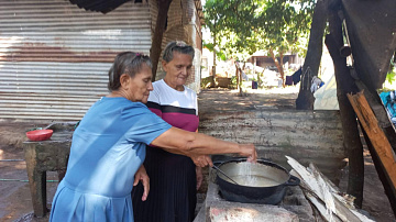 Ancianas gemelas claman por ayuda en Chinandega