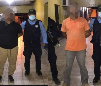 “Coyote” es detenido con 8 migrantes nicaragüenses en Honduras 