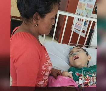 Carazo: menor con parálisis cerebral internado en hospital Regional de Jinotepe urge de tu ayuda 