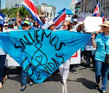 Costa Rica: promuven iniciativa de ley que aumenta a 35 años la pena por aborto y establecerlo como homicidio 