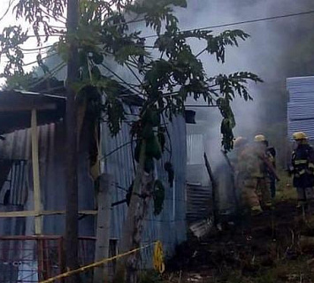 Niño de 4 años resulta con graves quemaduras tras incendiarse su vivienda 