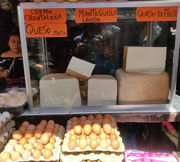 Libra de queso por las nube en mercado jinotepino