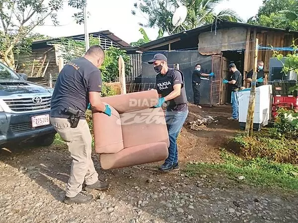 Pareja de nicas son arrestados por saquear una casa en Costa Rica 