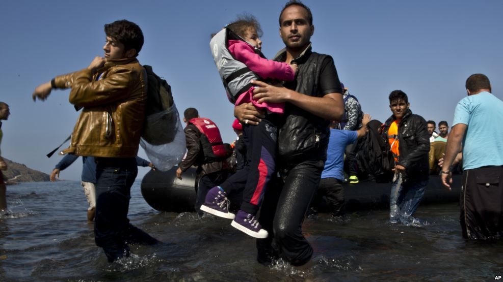 Refugiados sirios llegan a Lesbos, Grecia. El secretario general de la ONU, Antonio Guterres, dijo en Addis Abeba, Etiopía, el lunes, 30 de enero, de 2017, que es "absolutamente esencial garantizar" la protección de los refugiados.